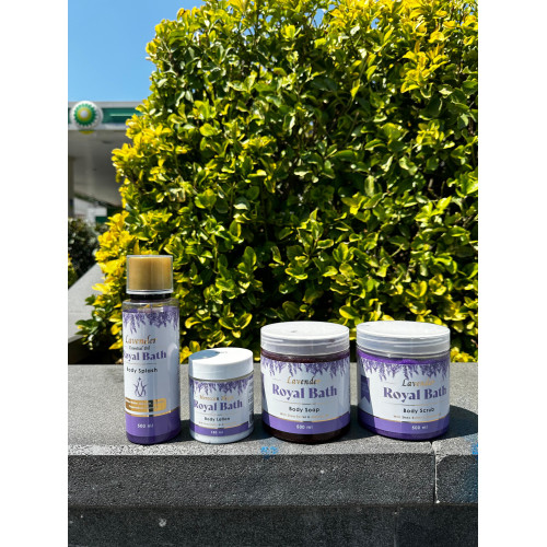 مجموعة الحمام الملكي باللافندر - بزبدة الشيا وزيت اللوز (رذاذ الجسم، لوشن الجسم، صابون الجسم، مقشر الجسم) مجموعة الحمام الملكي باللافندر - بزبدة الشيا وزيت اللوز (رذاذ الجسم، لوشن الجسم، صابون الجسم، مقشر الجسم)